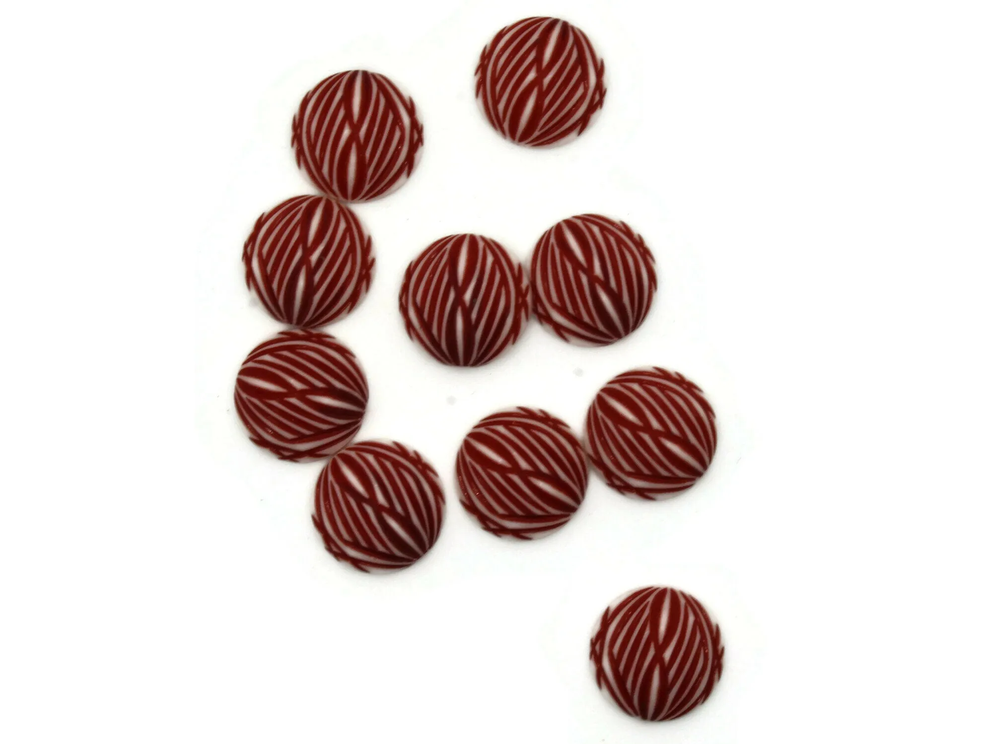10 18mm Stripe Pattern Round White and Red Vintage West German Plastic Cabochons