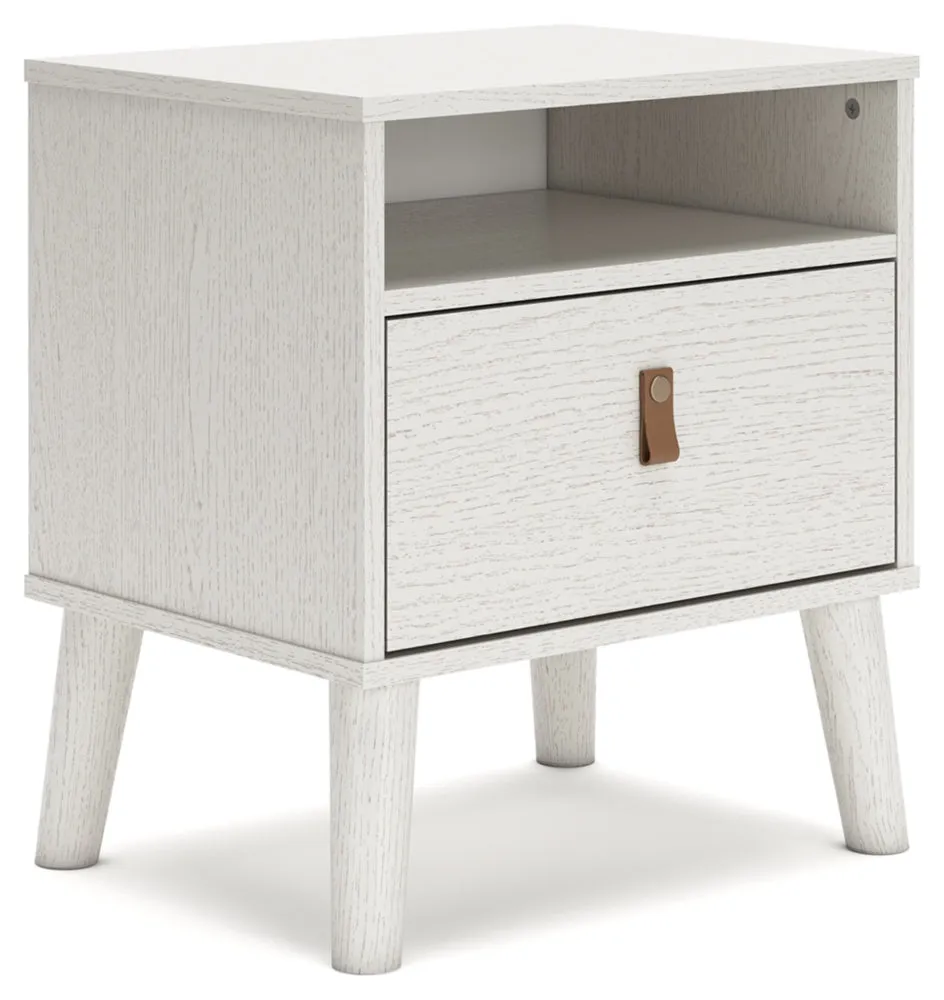 Aprilyn Queen Bookcase Headboard with Dresser and 2 Nightstands
