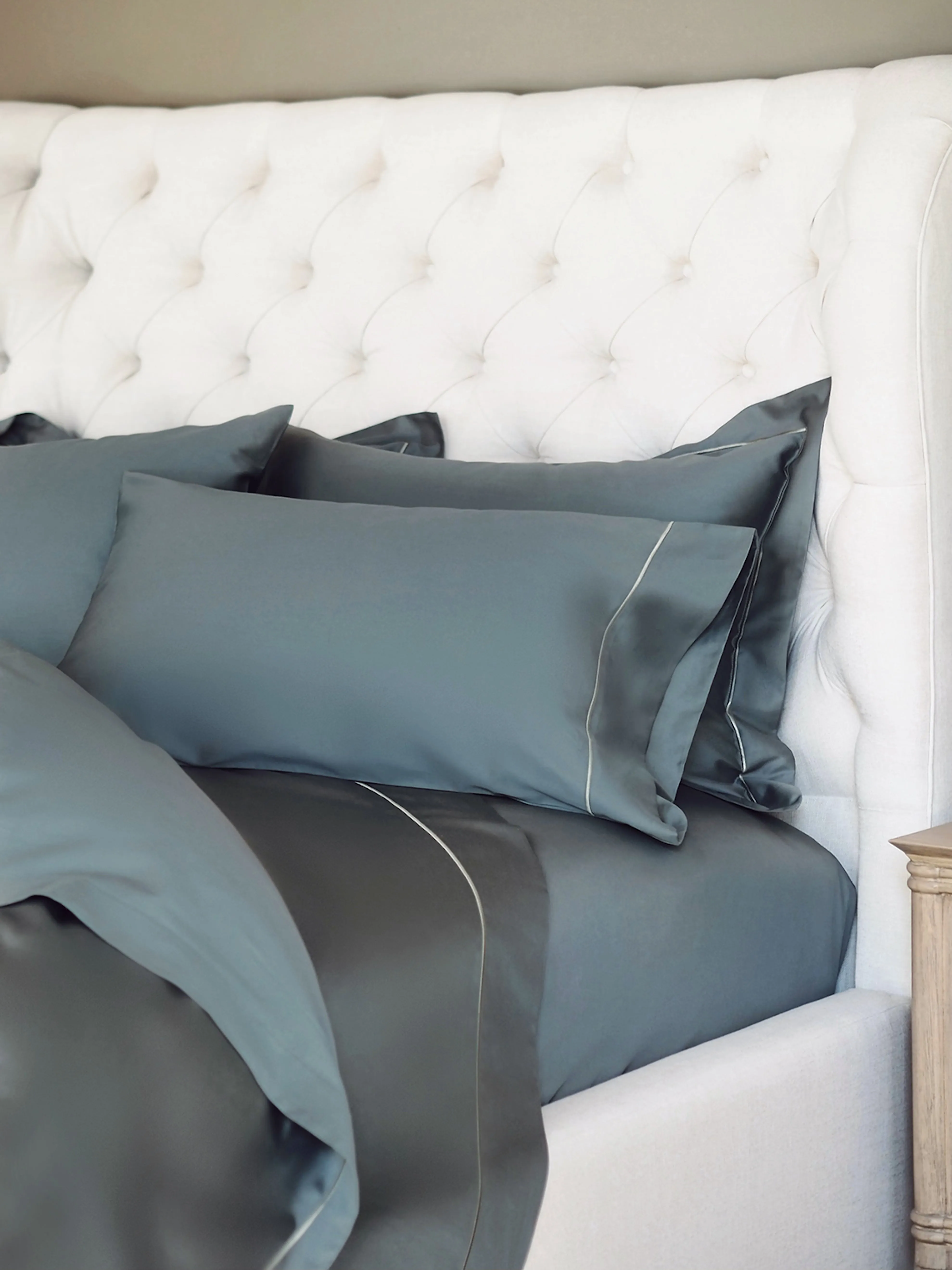 Pacifica Bedding by The Cross | White