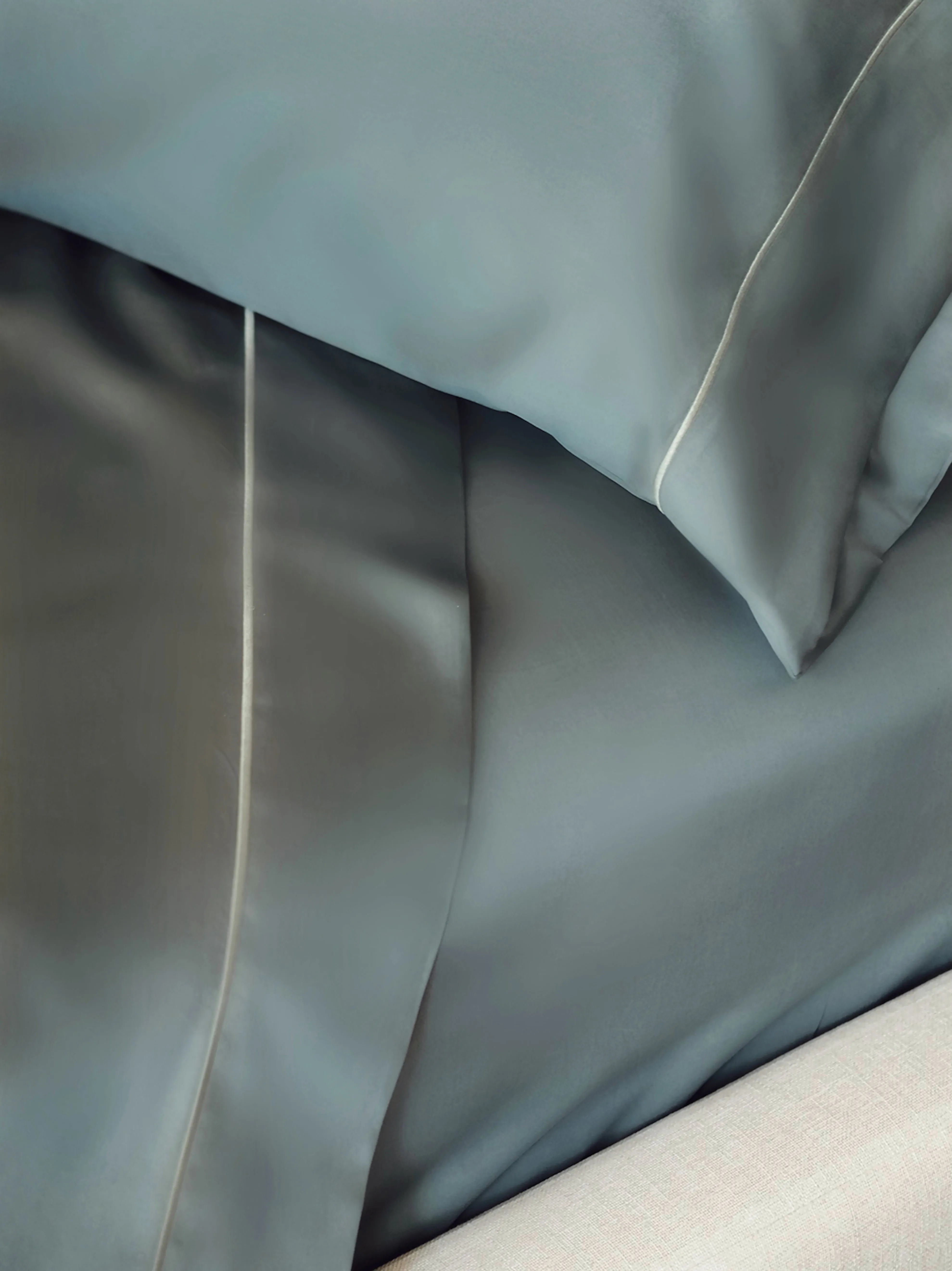 Pacifica Bedding by The Cross | White