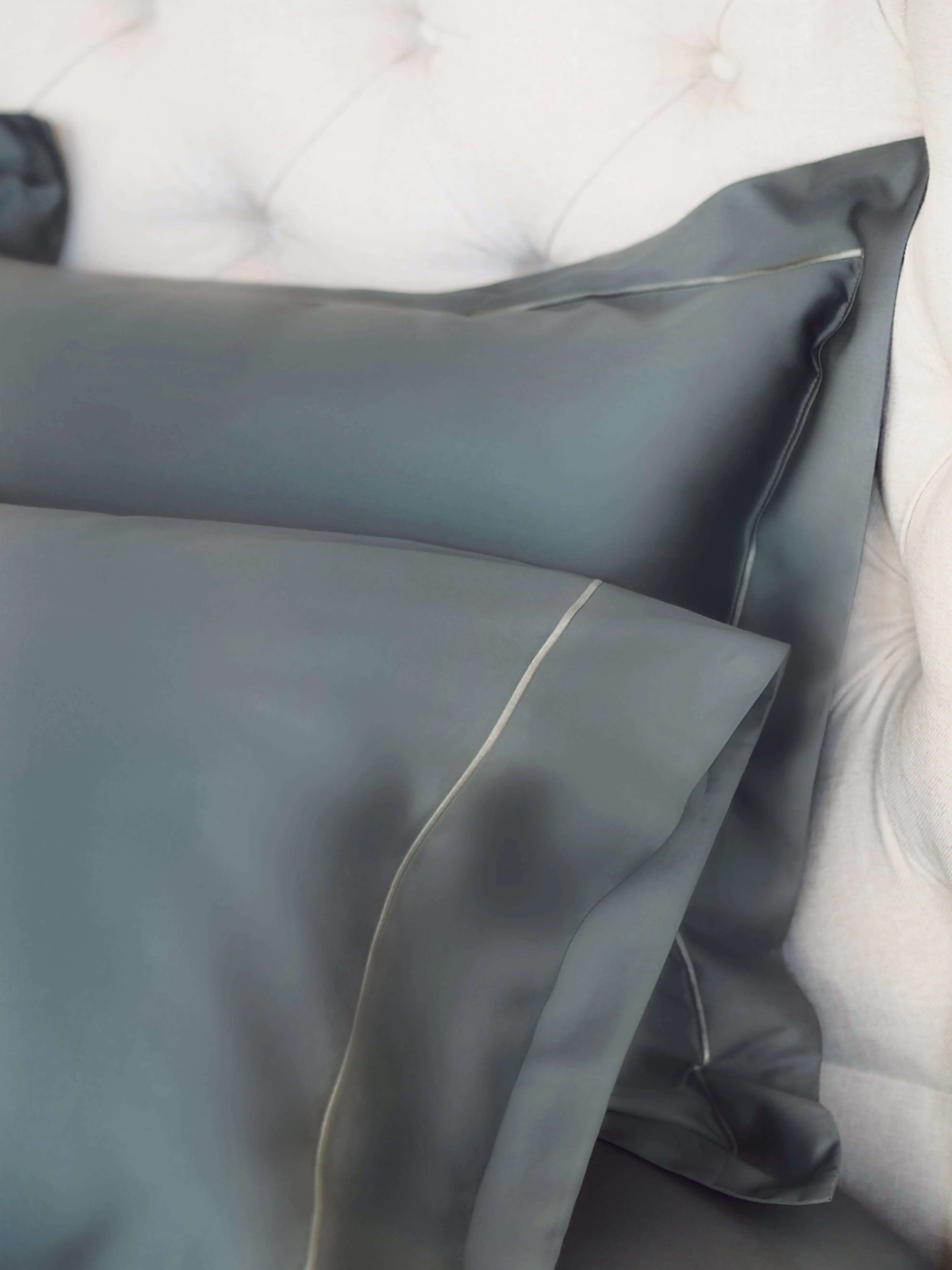 Pacifica Bedding by The Cross | White